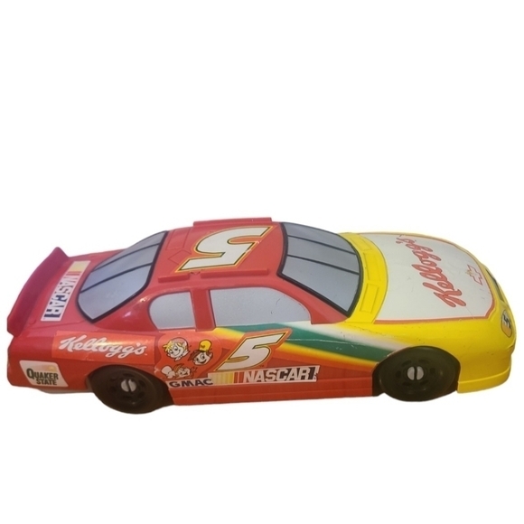 NASCAR Sasco Matchbox Storage Race Car‎ #5 Terry Labonte Monte Carlo - Picture 1 of 11